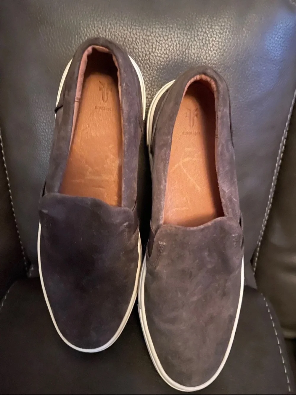 FRYE Women Ivy Slip on Sneakers - Grigio  Soft Grey Suede Size 7